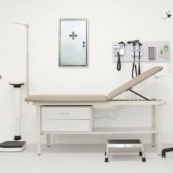 Relaxdays Armoire à Pharmacie Acier Inox Porte Miroir Ferme à Clé 2 Niveaux Médicaments Pansements 50x30x11cm, Argenté 9 Relaxdays Armoire à Pharmacie Acier Inox Porte Miroir Ferme à Clé 2 Niveaux Médicaments Pansements 50x30x11cm, Argenté -Songmics Soldes Magasin 11000598 3