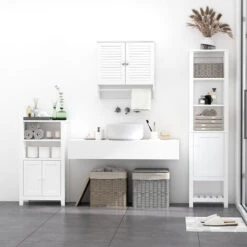 Armoire Haute Murale Salle De Bain Ou WC - Placard 2 Portes Persiennes Avec étagère - Porte-serviette - MDF Blanc -Songmics Soldes Magasin 40501621 4